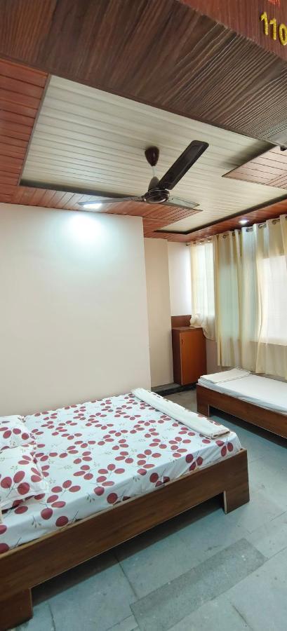 Hotel Anjali 乌贾因 外观 照片