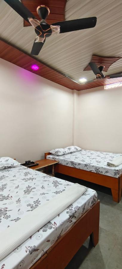 Hotel Anjali 乌贾因 外观 照片